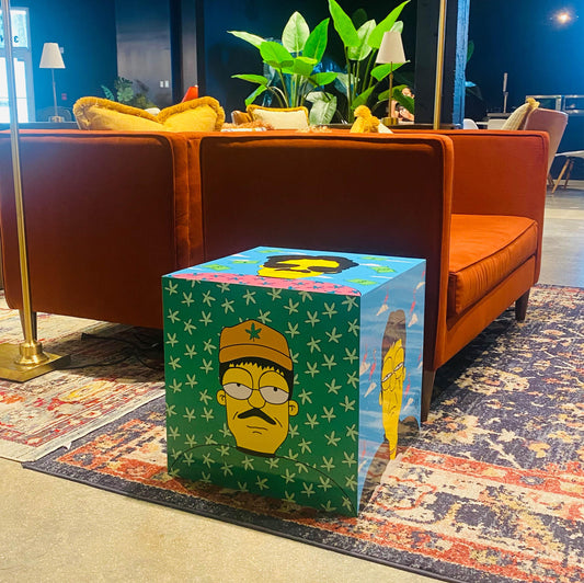 Simpsons Narco Cube Art Table