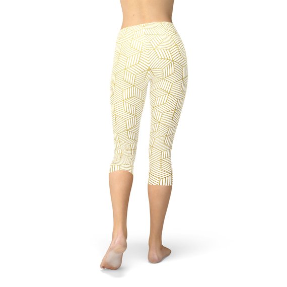 Women White Capri Leggings with Geometric Cubes