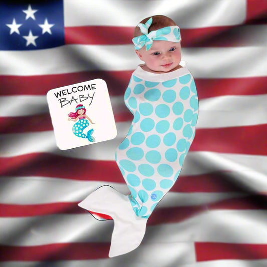 mermaid-baby-and-card-white-background